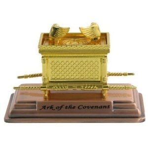 Ark of The Covenant Golden Replica Statue and Ark Contents