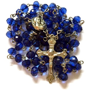 Exquisite Rosaries from Jerusalem: A Cultural and Historical Collection